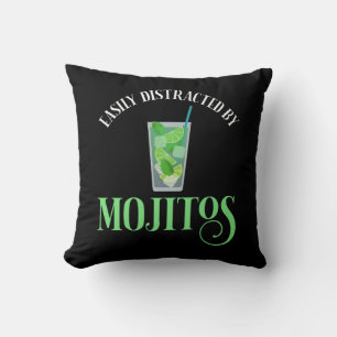 Gemakkelijk afgeleid door mojito's kussen