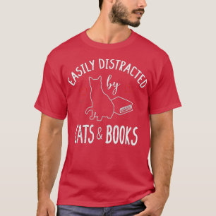 Gemakkelijk verstoord door kratten en boeken en ka t-shirt