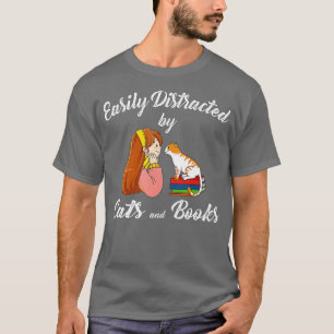 Gemakkelijk Vervormd door Katten en Boeken voor Bo T-shirt