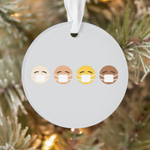 Gemaskeerde Emoji wordt geconfronteerd met maskers Ornament