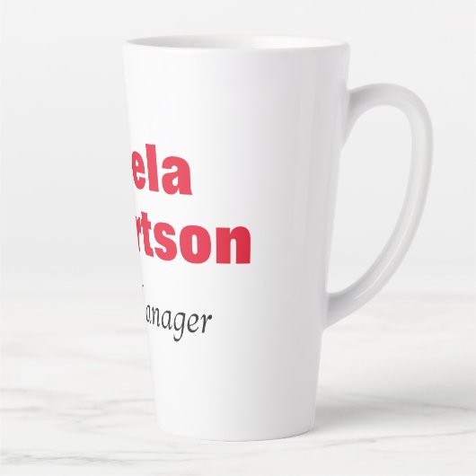 Gematigd eenvoudig, minimalistisch wit toevoegen n latte mok (Rechts)