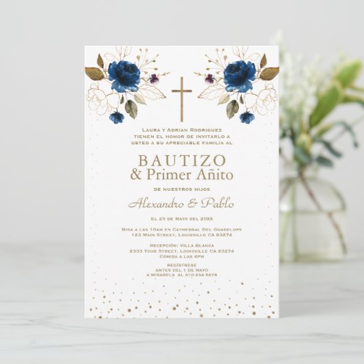 Gemelos Blauwe Bloemen Hijos Primer Añito Bautizo Kaart (Staand voorkant)