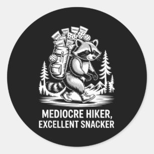 Gemiddelde wandelaar uitstekende snacker grappige ronde sticker