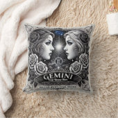 Gemini "Never Just One Thing" Sierkussen (Deken)