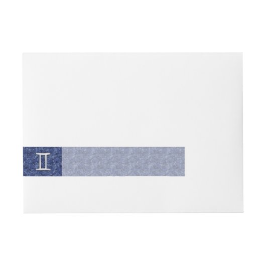 Gemini Zodiac Sign on Navy Blue Digital Camo Omwikkelbaar Adreslabel (Voorkant)