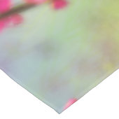 Gemmes d'une nappe du matin du printemps (Angle)