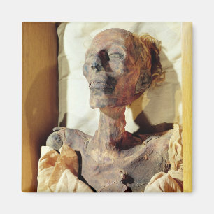 Gemummificeerd lichaam van Ramesses II gevonden in Magneet