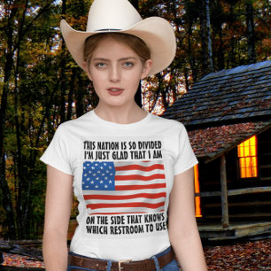 GENDERS CONSERVATIEVE GRAPPIG DIE RESTROOM TE GEBR T-SHIRT