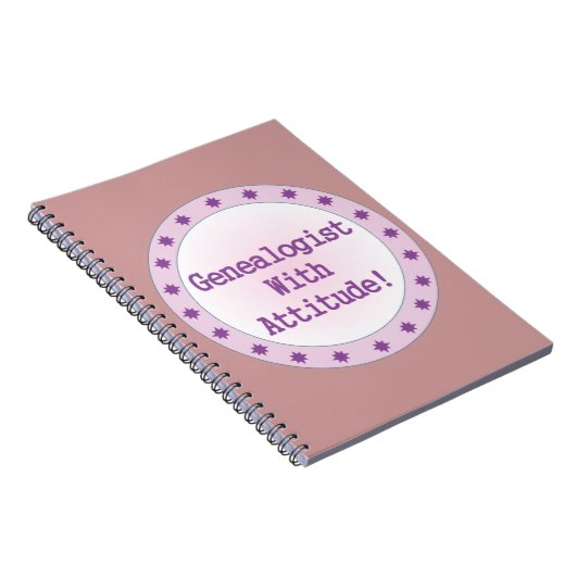 Généalogiste Avec Carnet D'Attitude (Côté Droit)