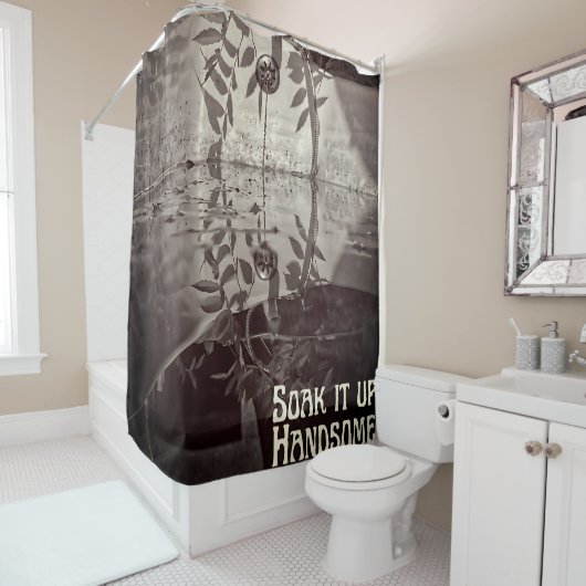 Geniet er knap van douchegordijn (In situ)