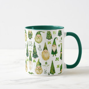 Geniet van de Ierse charme met St. Patrick's Gnome Mok