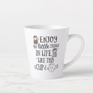 Geniet van de kleine dingen in het leven zoals the latte mok