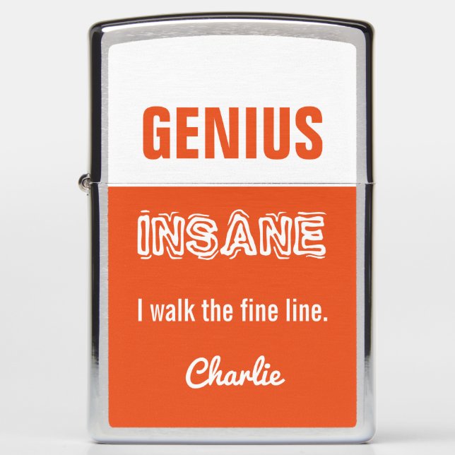 Genius vs. aangepaste inzinenaam lichter (Voorkant)