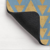 Geo-stap buitenshuis | Goud en blauw patroon Muismat (Hoek)