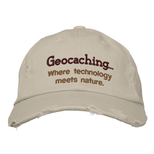 Geocaching Tech+Natuur geborduurd Pet (Voorkant)