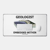 Geoloog ingebed in ondervertakkingszone bureaumat (Keyboard & Muis)
