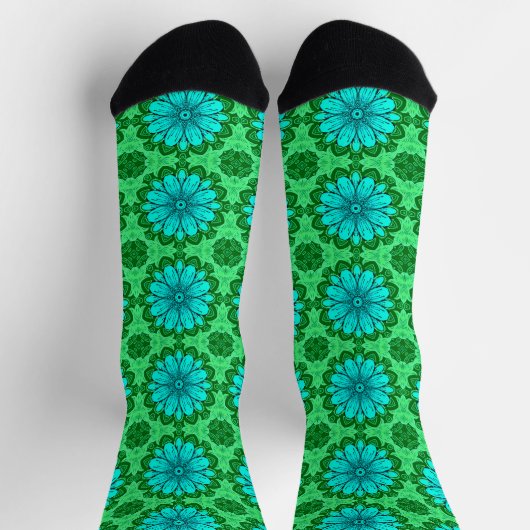 Geometric Daisy Pattern in Turquoise en Green Sokken (Top)