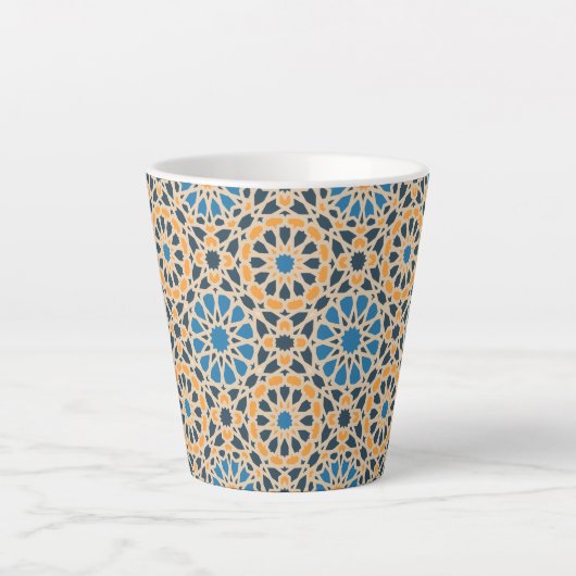 Geometric Moroccan Tile & Orange Pattern Latte Mok (Voorkant)