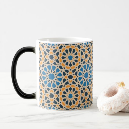 Geometric Moroccan Tile & Orange Pattern Magische Mok (Met donut)