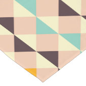 Geometric pattern overlapping diamonds & triangle korte tafelloper (Hoek)