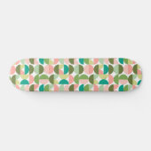 Geometrisch Modern Groen en Perzik Skateboard (Horizontaal)