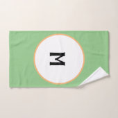 Geometrisch Oranje Sage Green Monogram Bad Handdoek (Handdoek)