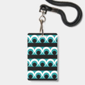 Geometrisch patroon badge (Voorzijde met lanyard)