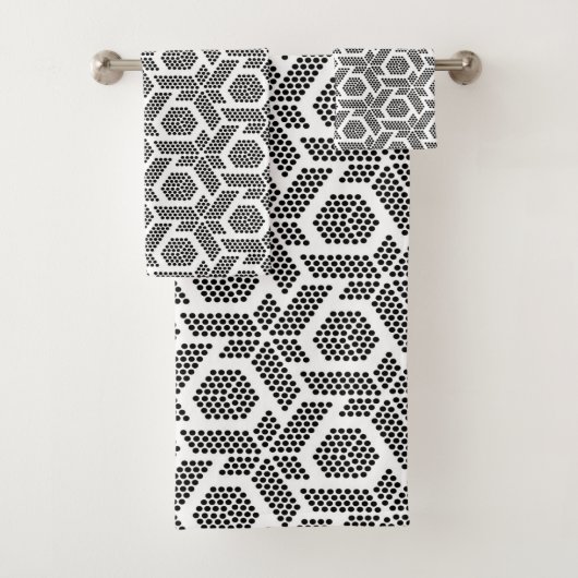 Geometrisch patroon met zwart en wit punt bad handdoek (Insitu)