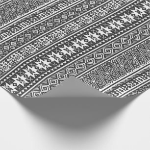 Geometrisch patroon met zwarte en witte kruissteek cadeaupapier