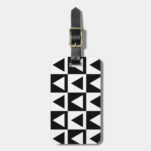 Geometrisch vormpatroon in zwarte en witte driehoe bagagelabel (Voorkant verticaal)