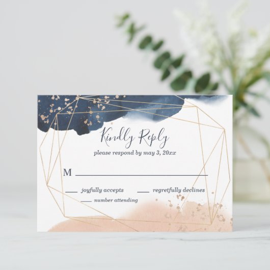 Geometrische bruiloft RSVP in marine, goud en blos (Staand voorkant)