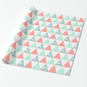 Geometrische driehoeken Mint Green Coral Pink Patr Cadeaupapier