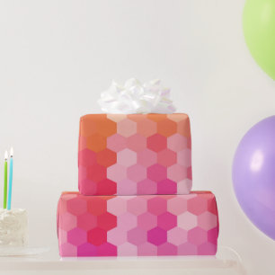 Geometrische zeshoekige vormen roze en geel verloo cadeaupapier