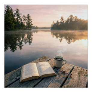 Geopend boek met koffie op een meersteiger perfect poster