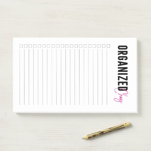 Georganiseerde roze Chaos met checkboxes Post-it® Notes (Op bureau)