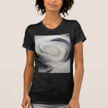 Georgia O'Keeffe Style Flower T-shirt