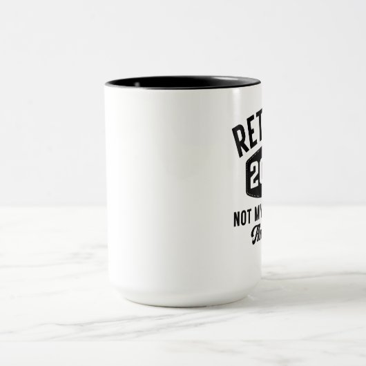 Gepensioneerd 2022 niet meer mijn probleem mok (Midden)