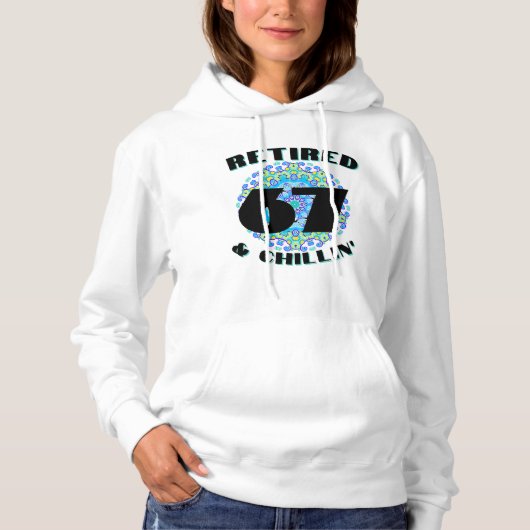 GEPENSIONEERD & CHILLIN' HOODIE (Voorkant)