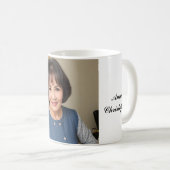 Gepensioneerd en liefhebbend het aangepaste leuke koffiemok (Voorkant rechts)