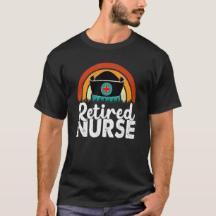 Gepensioneerd verpleegster RN NP CNA LPN Funny Nur T-shirt