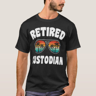 Gepensioneerde Custodian Funny Pensioen Gefelicite T-shirt