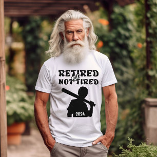 Gepensioneerde maar niet vermoeide pensioen honkba t-shirt