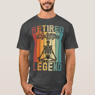 Gepensioneerde MeditatieGrappig pensioen retro ske T-shirt