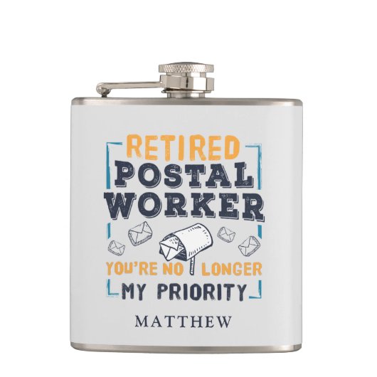 Gepensioneerde Postbode Post Prioriteit Heupfles (Voorkant)