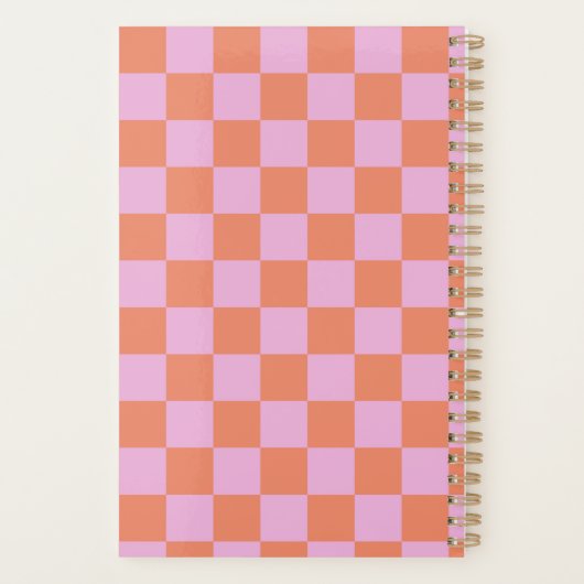 Gepersonaliseerd 2025 Retro Roze Sinaasappel Check Planner (Achterkant)
