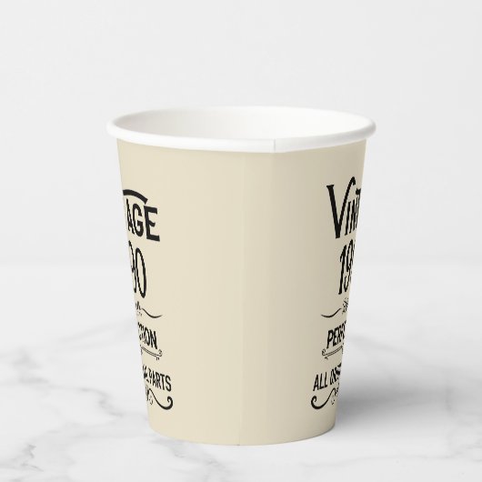 Gepersonaliseerd  35e verjaardagsfeest papieren bekers (Rechts)