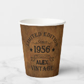 Gepersonaliseerd  65ste verjaardagsfeest papieren bekers (Achterkant)