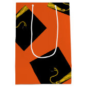 Gepersonaliseerd Afstuderen Oranje Medium Cadeauzakje (Achterkant)