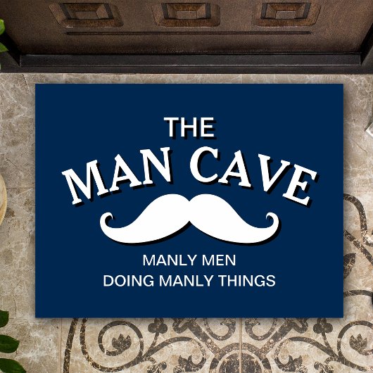 Gepersonaliseerd Blauw Funny Man Cave Sign Deurmat