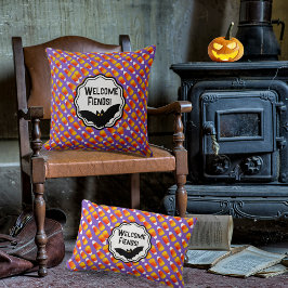 Gepersonaliseerd Crazy Candy Corn Black Bat Kussen